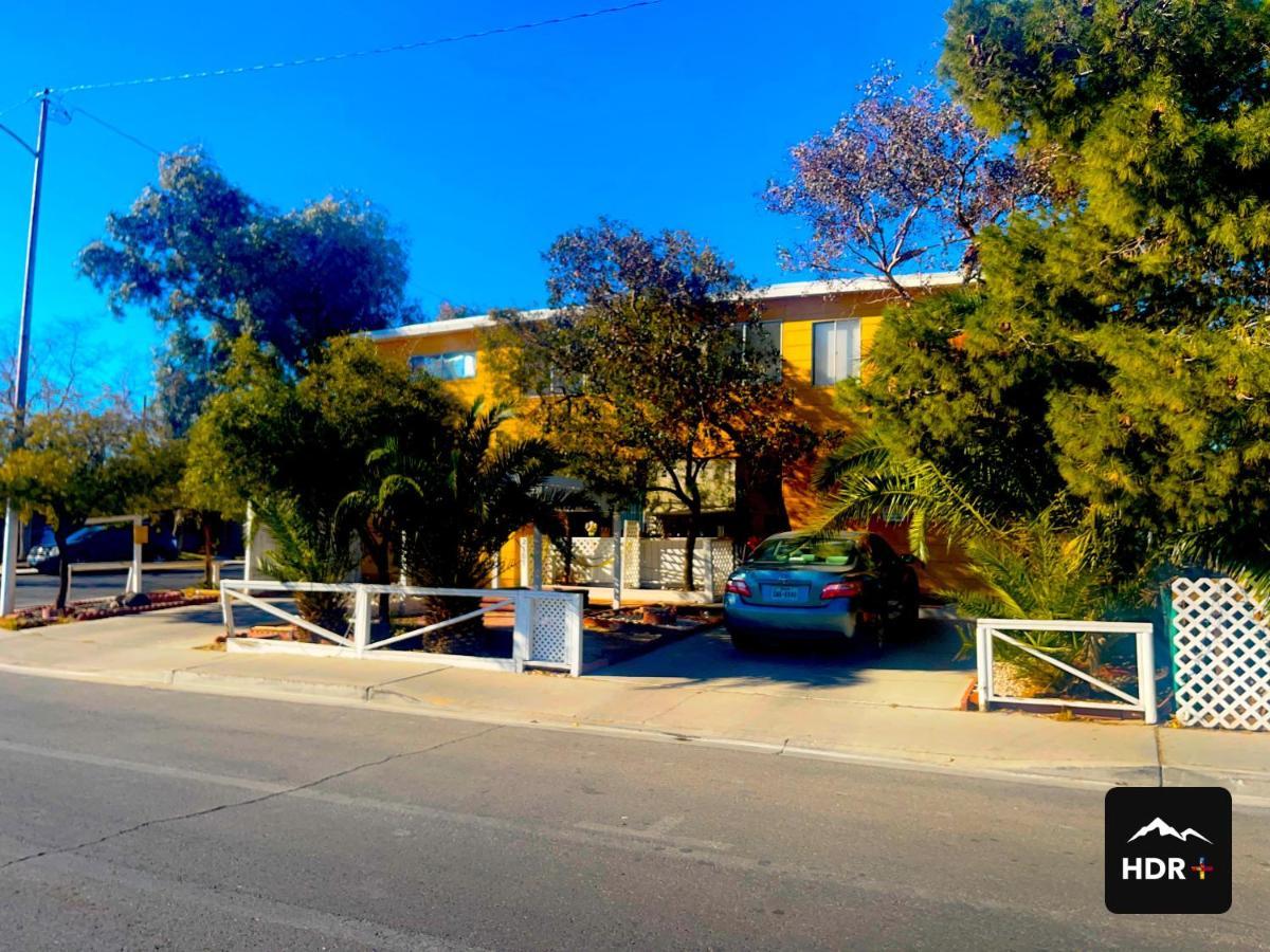 The Yellow Penthouse Llc Las Vegas Bagian luar foto